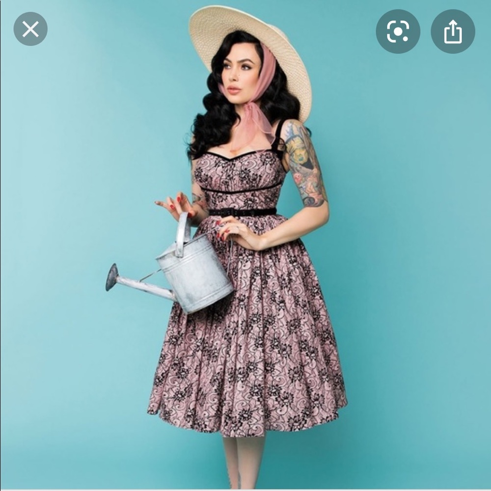 Micheline Pitt for Unique Vintage XS